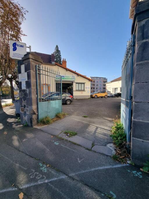 Le Claussat #Hypercentre #Parking Apartment Chamalières Екстериор снимка